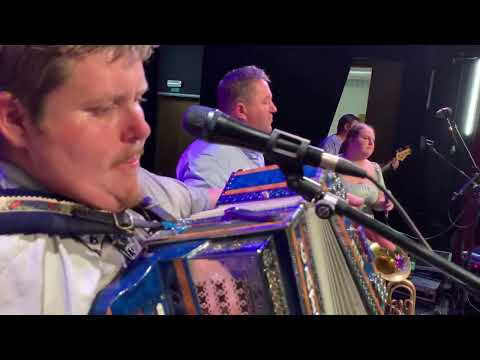 Morska pravljica — Ansambel Krajcarji in Teja Strojanšek