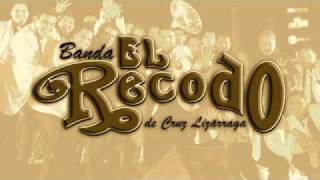 Hay Amor Music Video