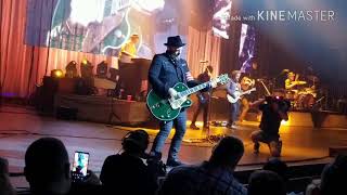 SUGARLAND,&quot;Unlove You, Incredible Machine, Let Me Remind You&quot;Part IV, VERIZON THEATRE, GRAND PRAIRIE