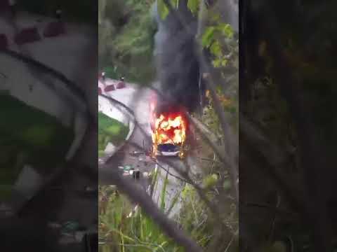 BUS INCENDIADO EN SANTANDER