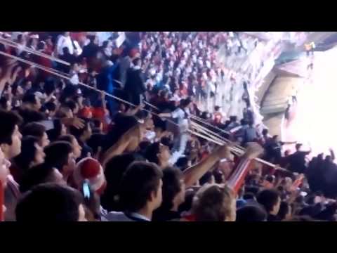 "Hinchada de River vs Godoy Cruz - Copa Sudamericana 2014" Barra: Los Borrachos del Tablón • Club: River Plate