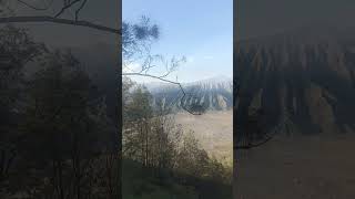 Download lagu KERONCONG UYA EDA MAWAR BERDURI mp3