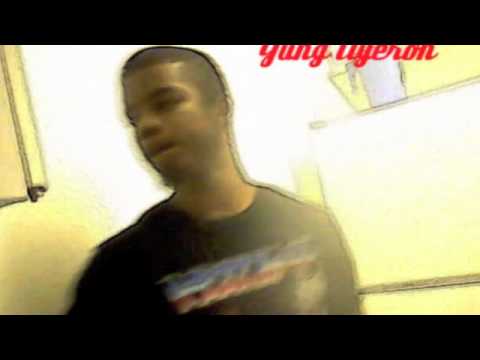 Yung Ayeron Just Can't Get Enough Remix
