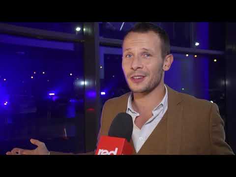 Jak Mateusz Banasiuk spędza święta z dziewczyną? 🎄 ⭐ Red Carpet TV