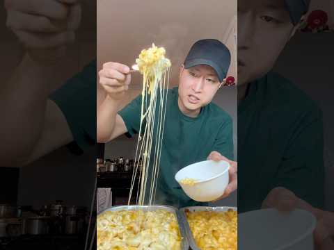 Costco vs Sam’s Club Mac-N-Cheese🧀