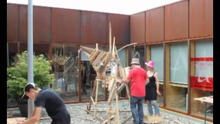 preview picture of video 'Construction / Ateliers / Assemblages - à l'Autre Festival par les Arts Buissonniers'