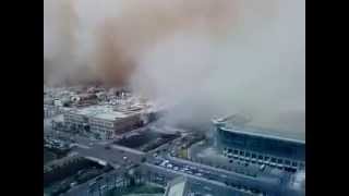 preview picture of video 'غبار الرياض السعودية عاصفة رمل Dust movement over Riyadh on 10-Mar-2009'