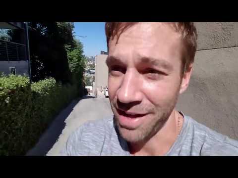 Apartment Hunting Tour LOS ANGELES: Silverlake - LA's Hippest Neighborhood