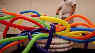 How Balloon Artist Austin Cardenas pops those balloons