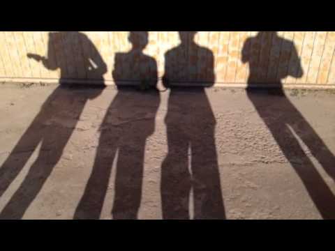 Los Virus - Hello, Goodbye.