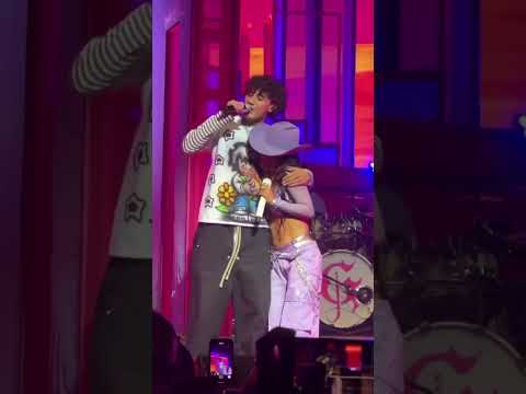 Becky G cantando "CRIES IN SPANISH" 😍🥺❤ #beckyg #tiktok #criesinspanish #dannylux #shorts #music