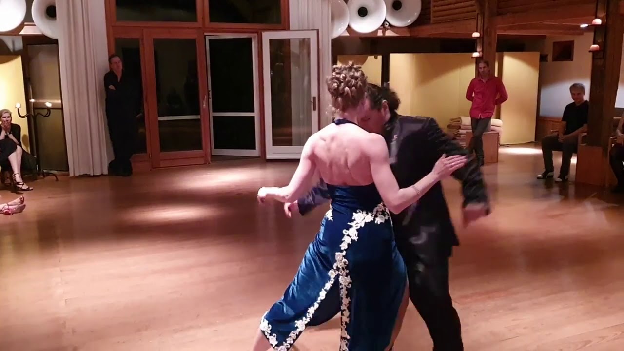 Marcelo y Luiza Almiron ( Los Almis)