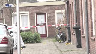 preview picture of video 'Steekpartij in Almelo, slachtoffer ernstig gewond'