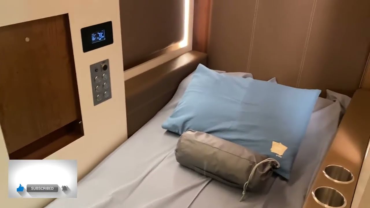 Sleep n' Fly Sleep Lounge, Business Pods and Showers thumbnail