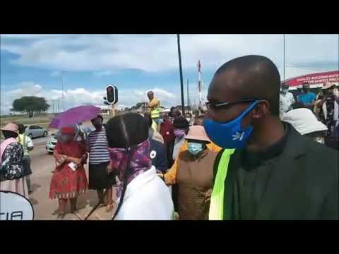 Mass prayer session at Madiba Park intersection