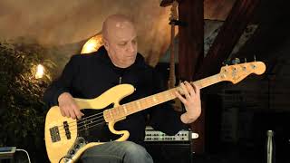 Video thumbnail for Fender Jazz Bass from 1978 presented by Vintage Guitar Oldenburg and Detlef Blanke by Vintage Guitar Oldenburg