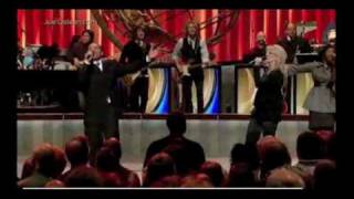 Lakewood Church - Sing, Sing, Sing