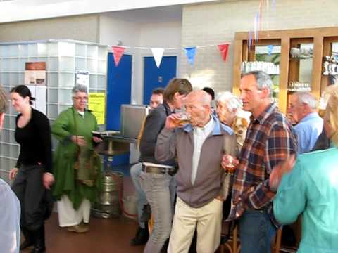 Bevrijdingsborrel Hekelingen Part 1