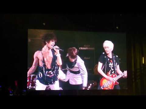 Max Trax Super Junior - Don't Don Rock Version - SMTown 2010 Los Angeles
