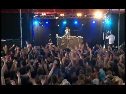 Controller Battle teaser - June 25th 2011