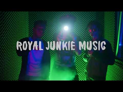xSega fet ROYAL JUNKIE panarama (OFICIAL VIDEO)