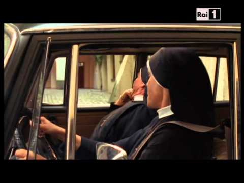 Un Ciclone in Convento -- 7x01 - L'Attentato 2/4