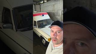 Mercedes Krankenwagen, bald ein stylischer Camper? #campervan #vanlife #camper #wohnmobil #oldtimer
