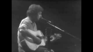 Harry Chapin (solo concert) - You Are the Only Song and Circle (1978)