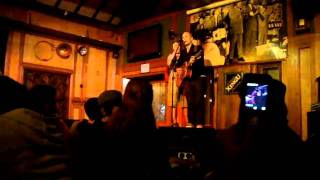 Nikola Sarcevic - Glue Girl - Ton Ton Jazz