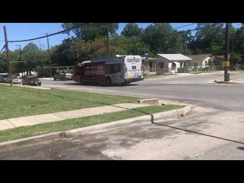 VIA bus- 67 downtown NOVAbus lfs CNG 722