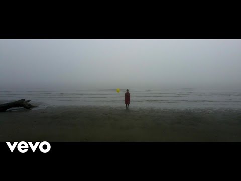 EXTRALISCIO, Luca Barbarossa - È così (Official Video)