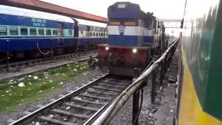 preview picture of video 'WDM-3D Loco reversal at Daund for Nagpur Garibrath!!'