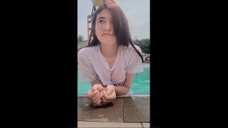 No Bra Challenge TikTok Challenge