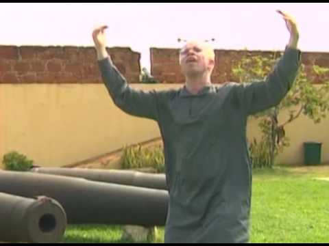 Aly Faque - Kinachukuro (Video Oficial)