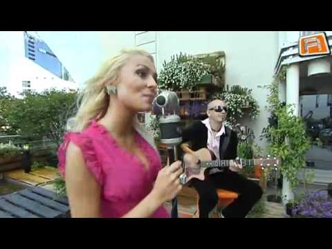 Kuula ja vaata Grete Kleini uut hitti "Suveöö on see"