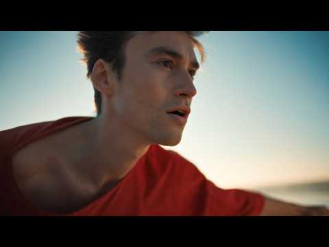Jacob Collier – Something Heavy [Official Music Video]