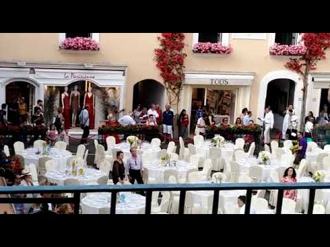 Piazzetta's dinner set-up @ Capri 2019