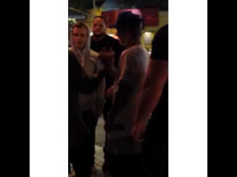 Justin Bieber con Nick Demoura y Jonathan Rabon en West Hollywood, CA (31/01/15) 4