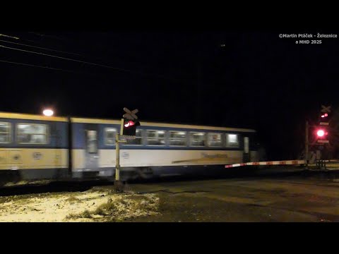 železniční přejezd Sadská - P4940 / 14.02.2025 [CZ]