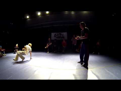 PWYG Trondheim 2015 Break Semi Leo vs Marwless