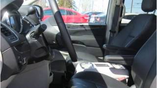 preview picture of video '2014 Chrysler Town & Country Used Cars Middletown NY'