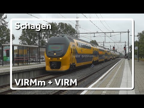 8 bakken VIRM arriveren op station Schagen!