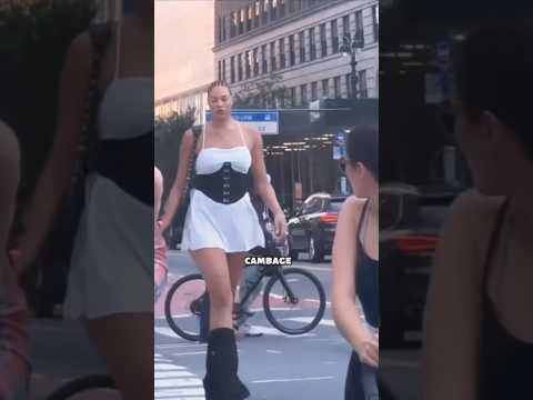 Elle s’appelle Liz Cambage et c’est la basketteuse la plus grande au monde.