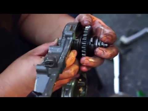 Clutch Cover Gasket & Kick Start Spring Repair - Suzuki rm 125 - The Bike Corner