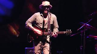 Ray Lamontagne At Metro CU AMP Charlotte, NC, 6-19-18..No Answer Arrives / As Black As Blood Is Blue