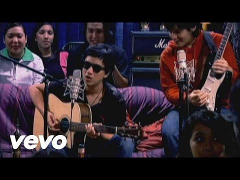 Different Worlds - Pupil