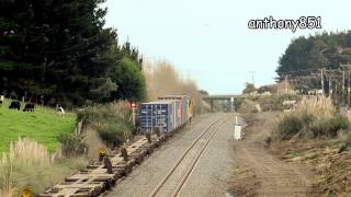 preview picture of video 'Whangarata Bank Trains'