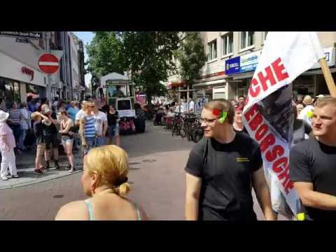 Laafparaad F-Höchst - Kerbeburschen mit Motivwagen