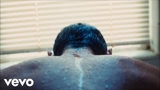 DJ Baillie - Put It On Bitch (Official Video) ft. Sammie Hume