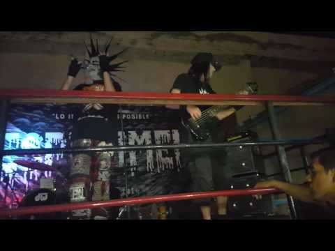 Especimen-manicomio años luz